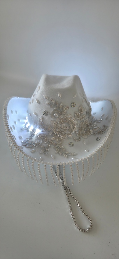 Cowboy blanco con flecos de strass