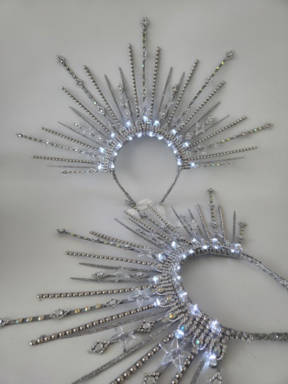 Vincha desflecada con estrellas
